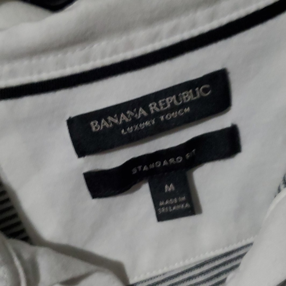 Banana republic shirt - Picture 2 of 2